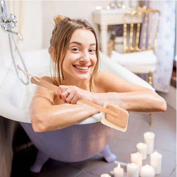 Back Massage Brush Scrubbing with Long Handle for Shower Exfoliating