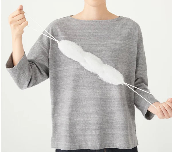 Muji Portable Stretchy Body Net with  Case  Total length 40cm